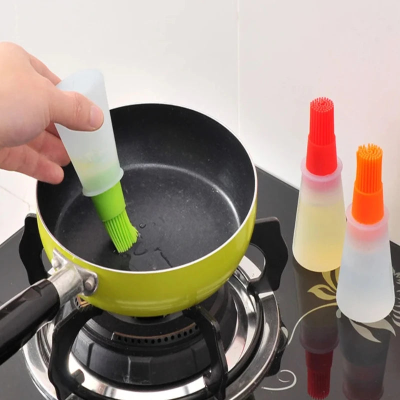Grease Bottle Brush Silicone Grill Brush And Dispenser